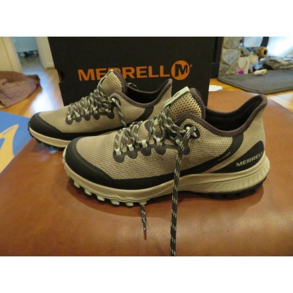 NWT Womens Merrell Bravada Hiking Shoes, 11